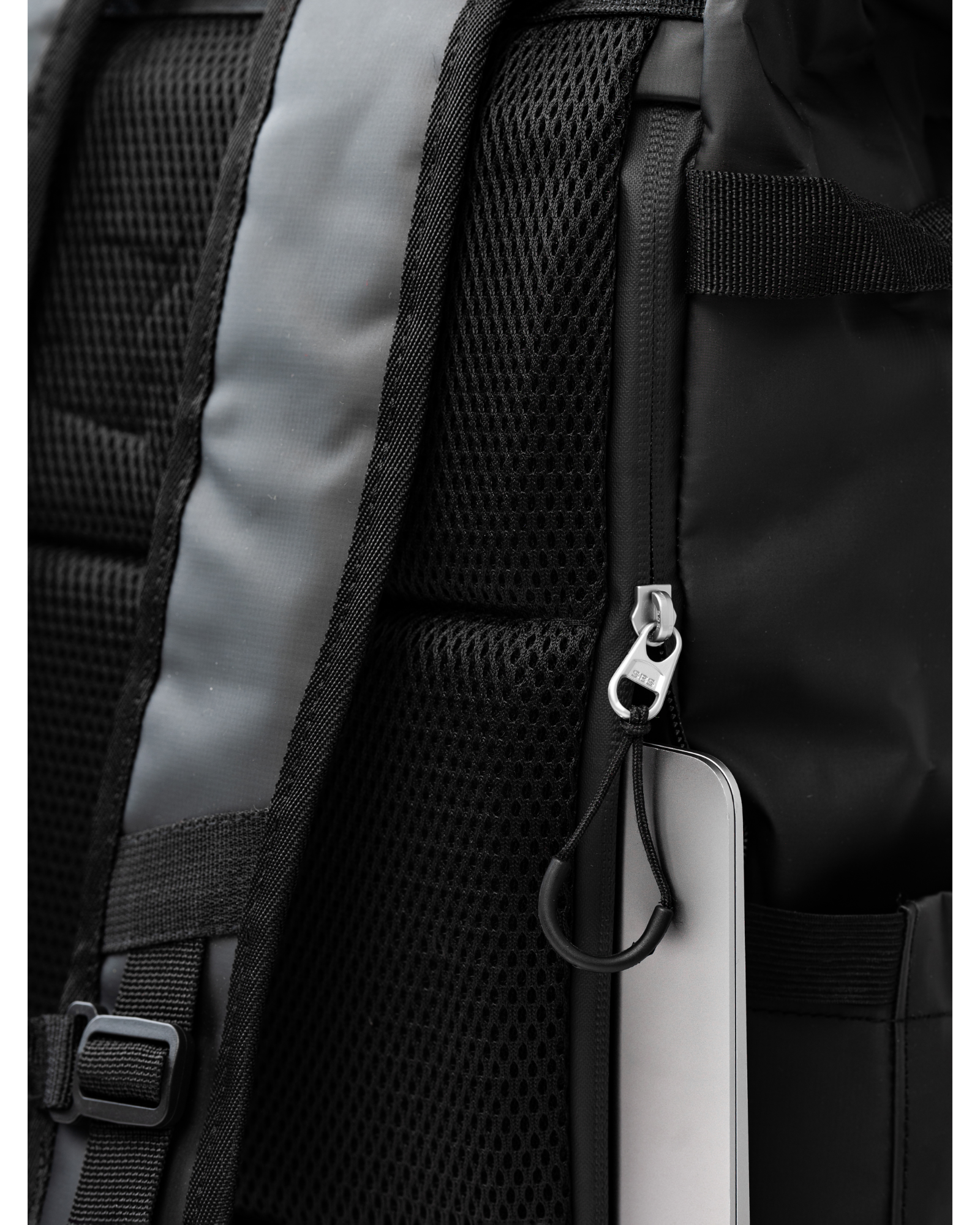 Rolltop Rucksack mit Laptopfach