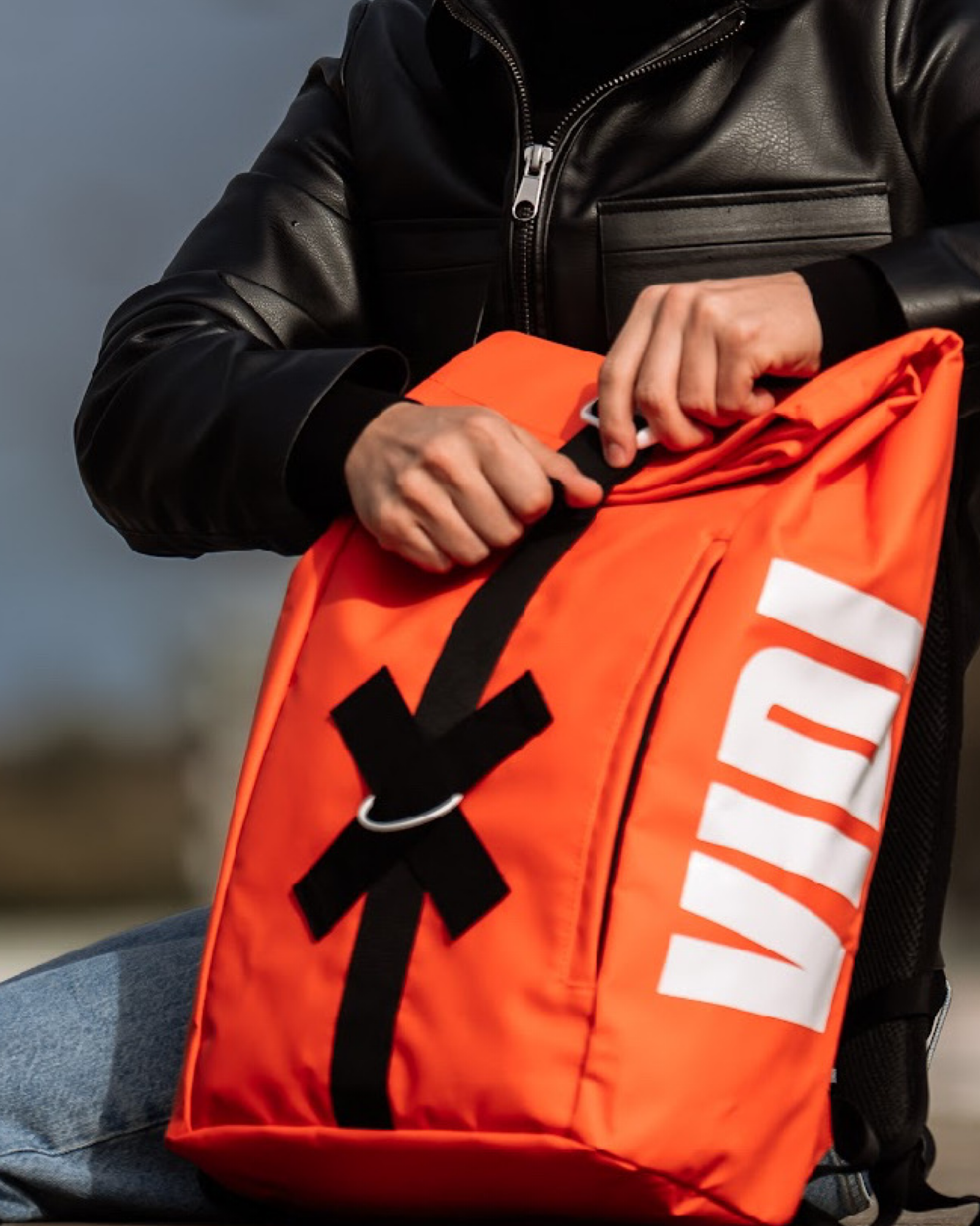 Wasserfester Rolltop Rucksack Orange